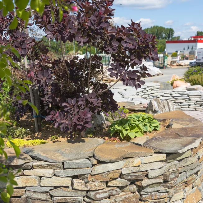 Andezit A52 stavební kámen