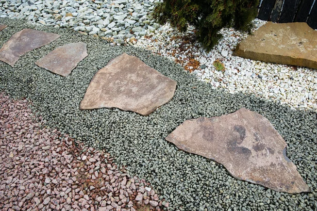 Andezit A88 nášlapné kameny