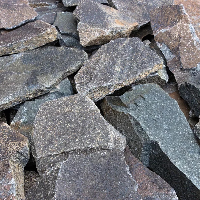 Andezit A89 stavební kámen