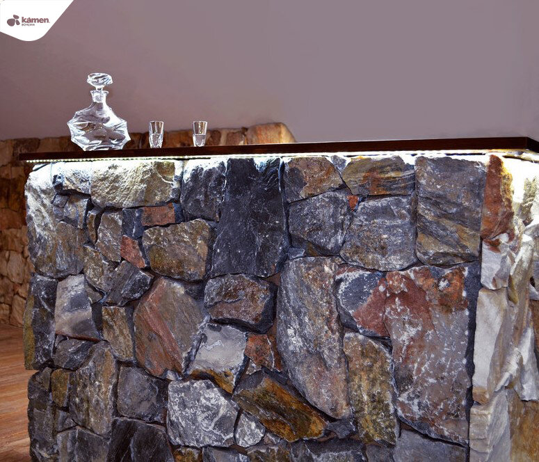 Barový pult obložený přírodním kamenem RF88 IRON