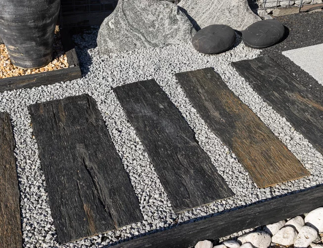 Břidlice B95 nášlapné kameny/dlažba/schody/palisády