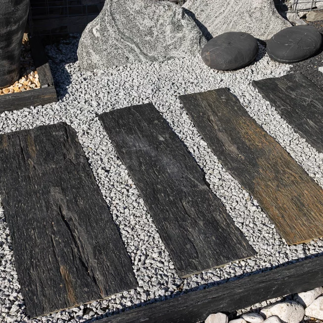 Břidlice B95 nášlapné kameny/dlažba/schody/palisády