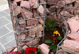 Gabionový šnek - inspirace do zahrady