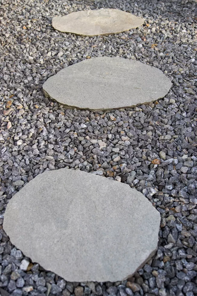 Gneis G85 nášlapné kameny