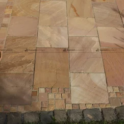 Kamenná dlažba na terasu