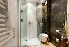 Kamenný obklad z Břidlice v koupelně - Průvodce používáním