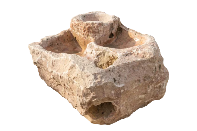 Mini vodopád z kamene