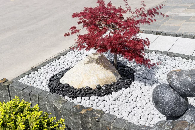 Mramor ML95 leštěný dekorační valouny / okrasné kamenivo