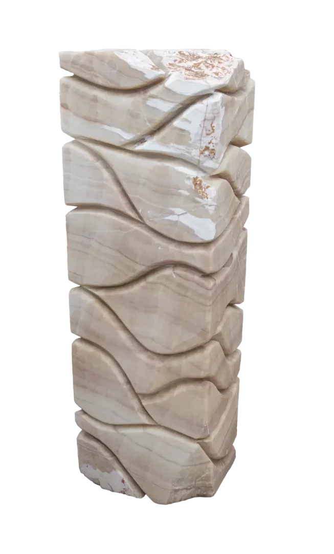 Onyx vyřezávaný hranol ART OX55 solitérní kámen