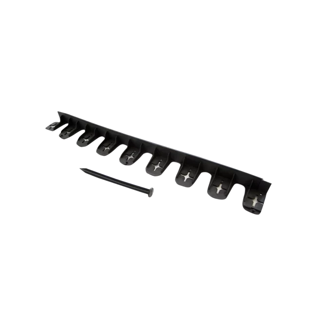 Plastový oddělovač trávníku a kamene