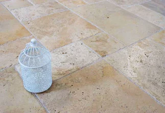 Travertin a jeho aktuální trendy a realizace