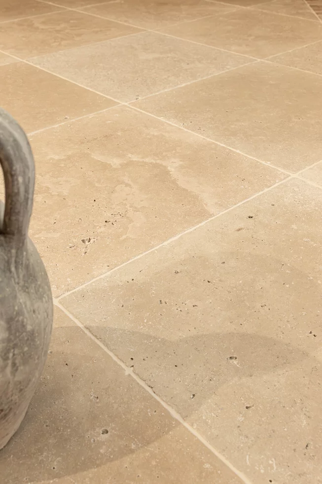 Travertin Antik ATR22 velkoformátovaný obklad / dlažba