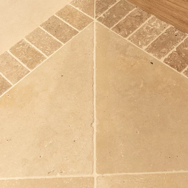 Travertin Antik ATR22 velkoformátovaný obklad / dlažba