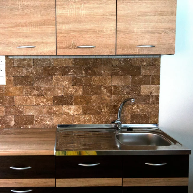 Travertin Antik COFFEE ATR55 kamenný cihličkový obklad