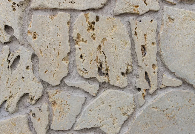 Travertin ATR55 děrovaný kamenný obklad/dlažba