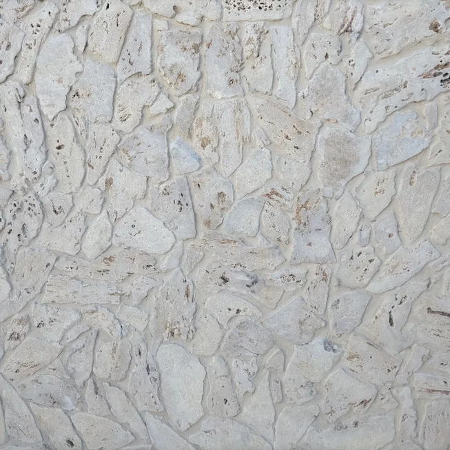 Travertin ATR55 děrovaný kamenný obklad/dlažba