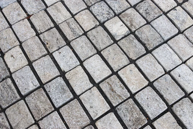 Travertin BLUE SKY ATR73 kamenná kostka