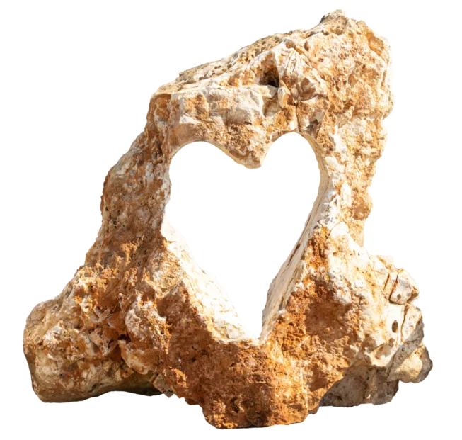 Travertin děravý TR51 podřezaný solitérní kámen