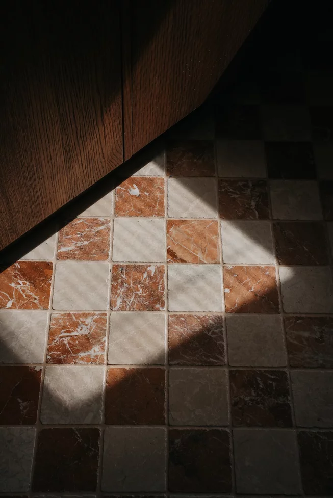 Travertin LIGHT Antik ATR22 kamenný cihličkový obklad