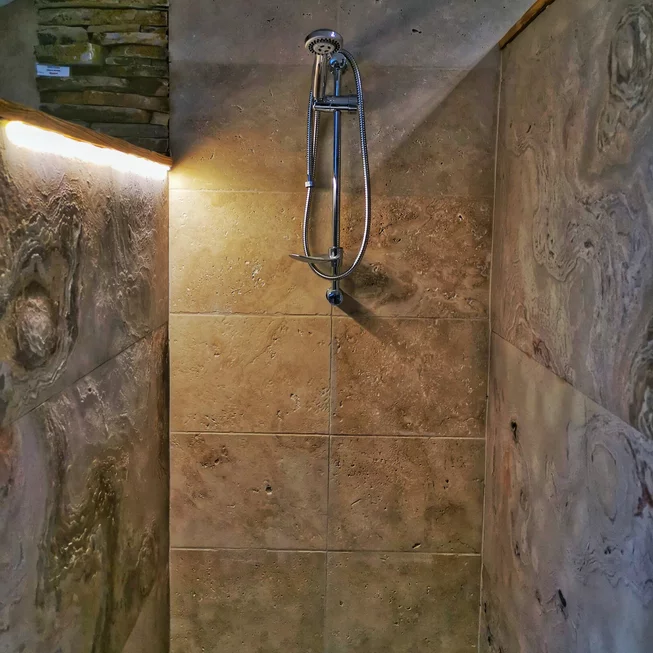 Travertin LIGHT Antik ATR22 obklad/dlažba