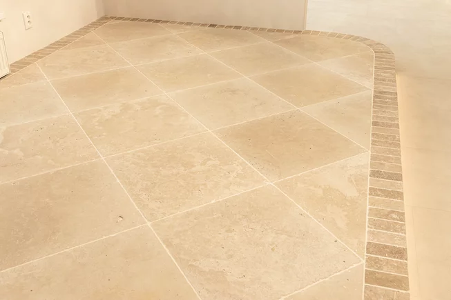 Travertin LIGHT Antik ATR22 velkoformátovaný obklad / dlažba