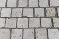 Travertin MOCCA ATR56 kamenná kostka
