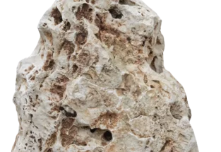 Travertin omílaný ATR22 podřezaný solitérní kámen