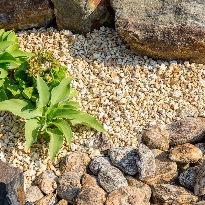 Tufa T25 dekorační štěrk/okrasné kamenivo