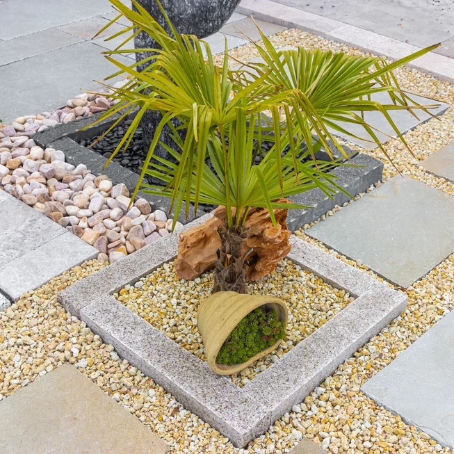 Tufa T25 dekorační štěrk/okrasné kamenivo