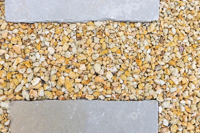 Tufa T25 dekorační štěrk/okrasné kamenivo