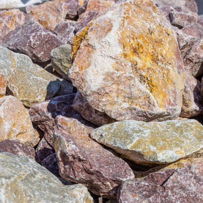 Vápenec V24 výplň do gabionů