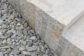 Žula Z25 kamenný obrubník/palisáda