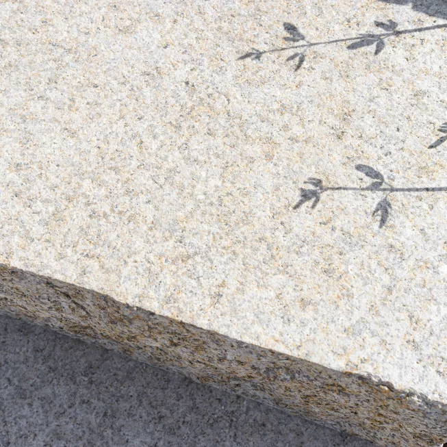 Žula Z25 schody kamenné schody / bloky s osekaným krajem