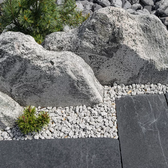 Žula Z81 dekorační valouny / okrasné kamenivo