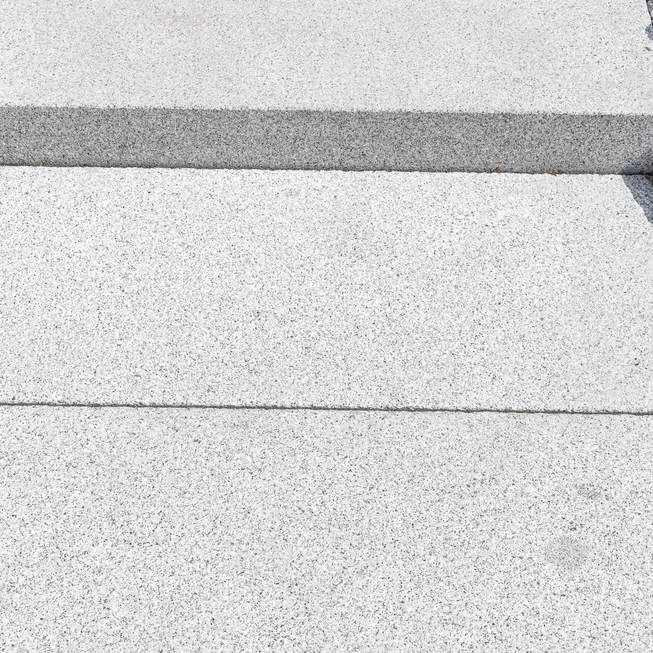 Žula Z85 kamenné schody / bloky